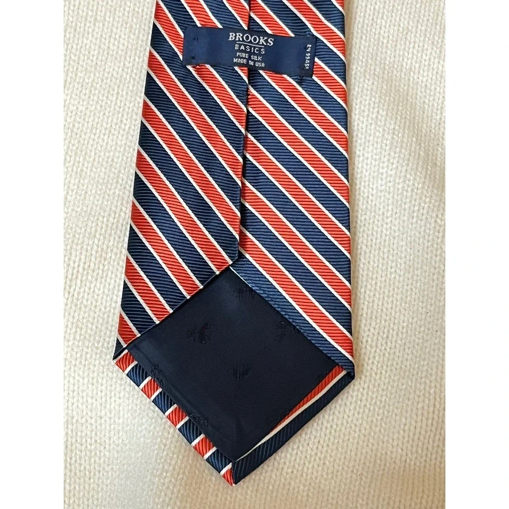 Brooks Brothers Basics Silk Necktie Red Blue White Stripe Formal Shiny‎ Premium